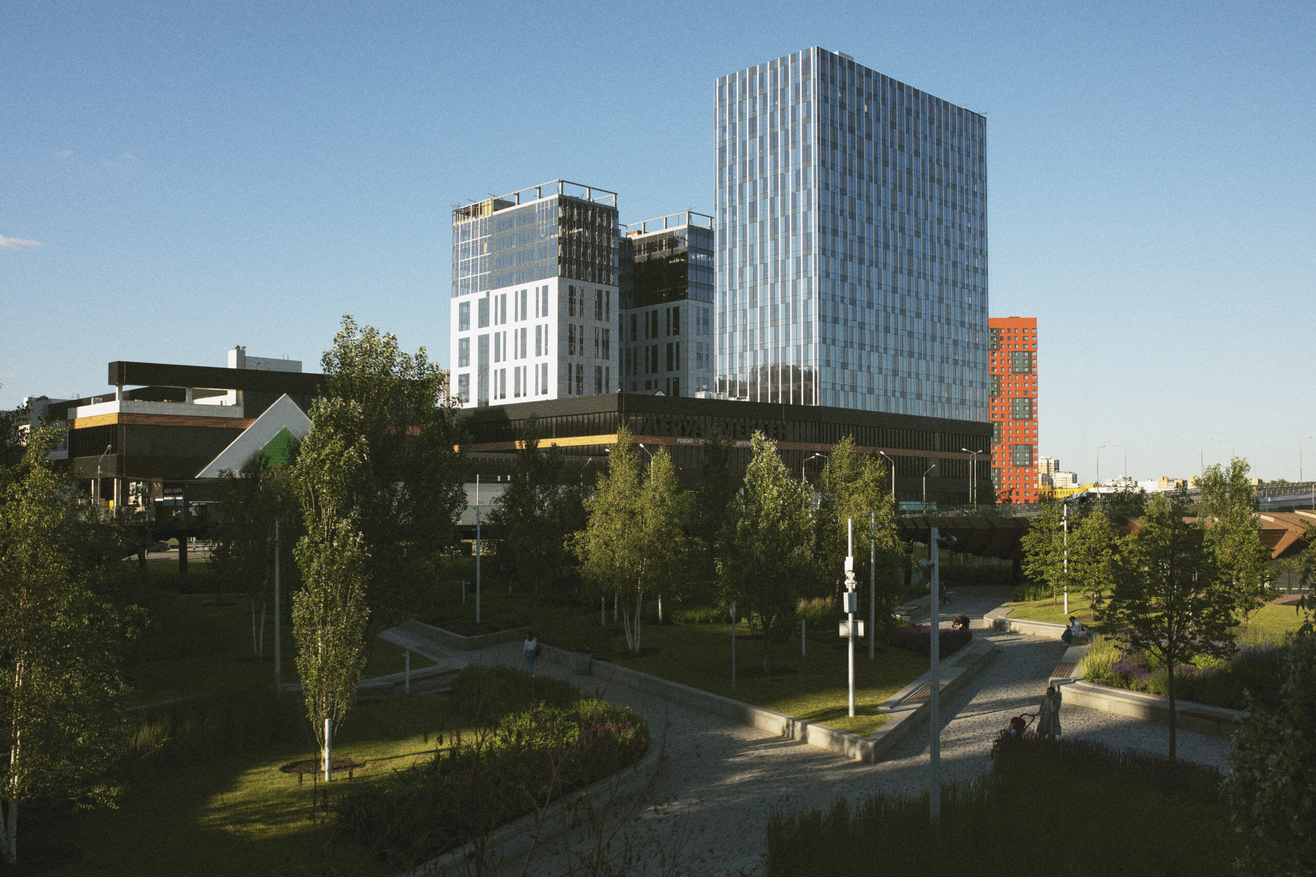 The Role of General Contracting in Efficient Office Construction